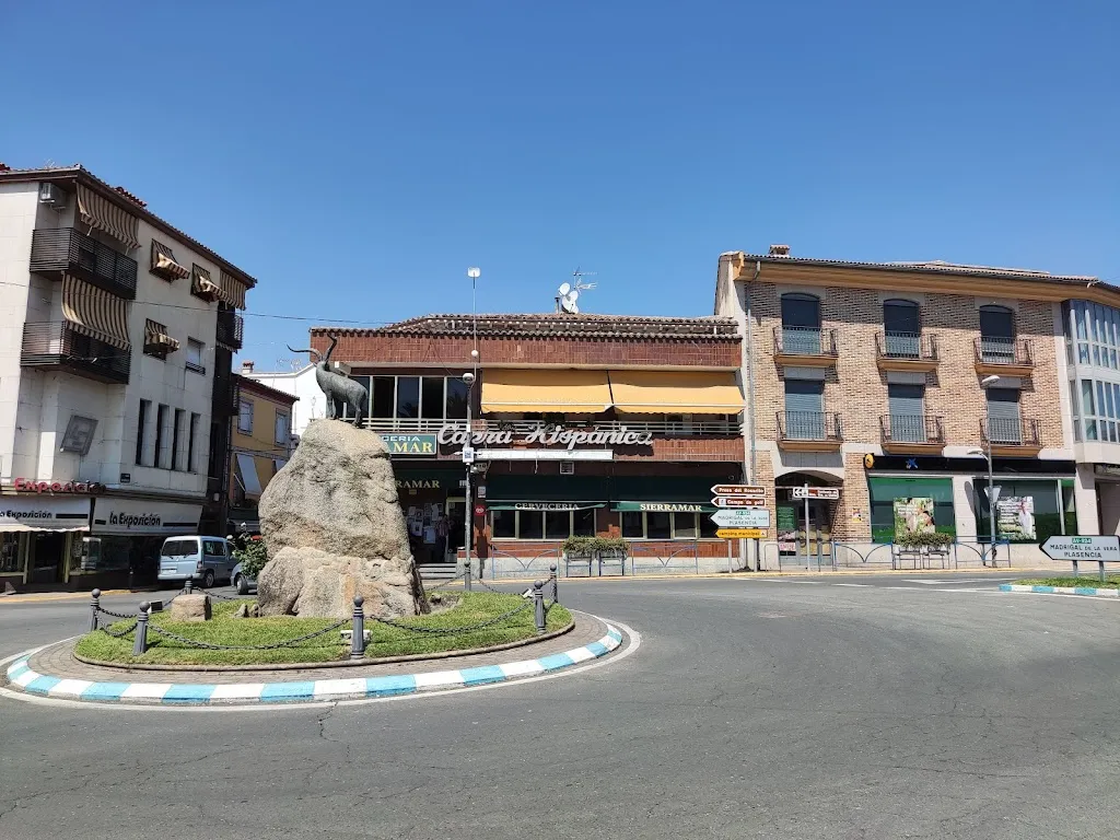 Jose Maria Checa Gallardo_BAR SIERRAMAR_Candeleda_review