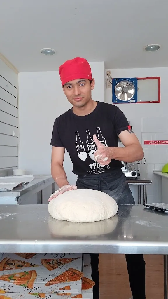 Pizzería Milton de Candeleda_Candeleda_slider_image_2