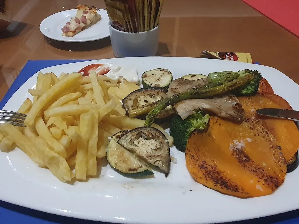 Phil M_Castilla75_Ferrol_review