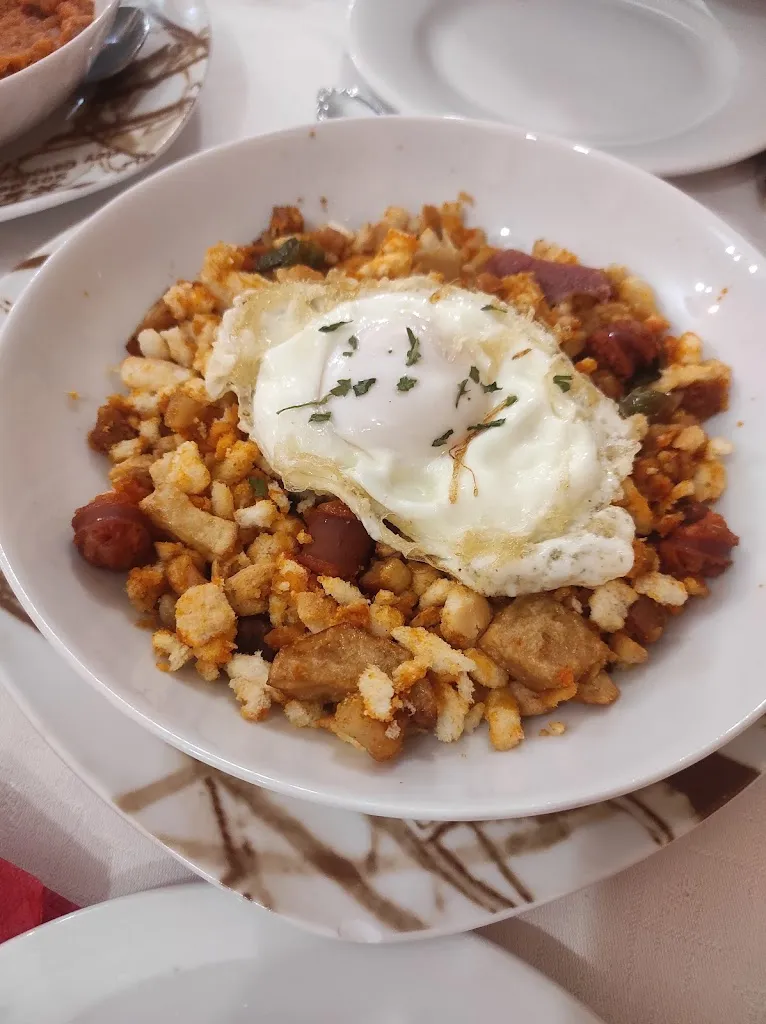 Martita OlSan_Restaurante Meson Pedros_Candeleda_review