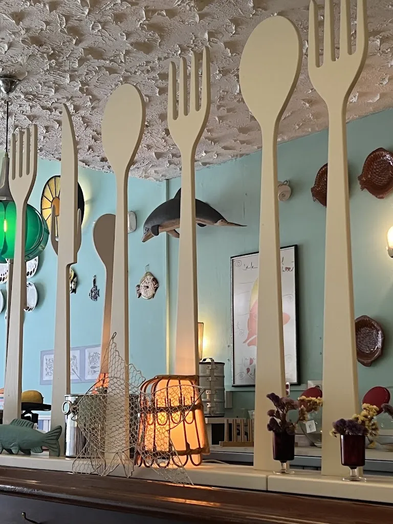 Tess Walls_Timón Bar_Ferrol_review