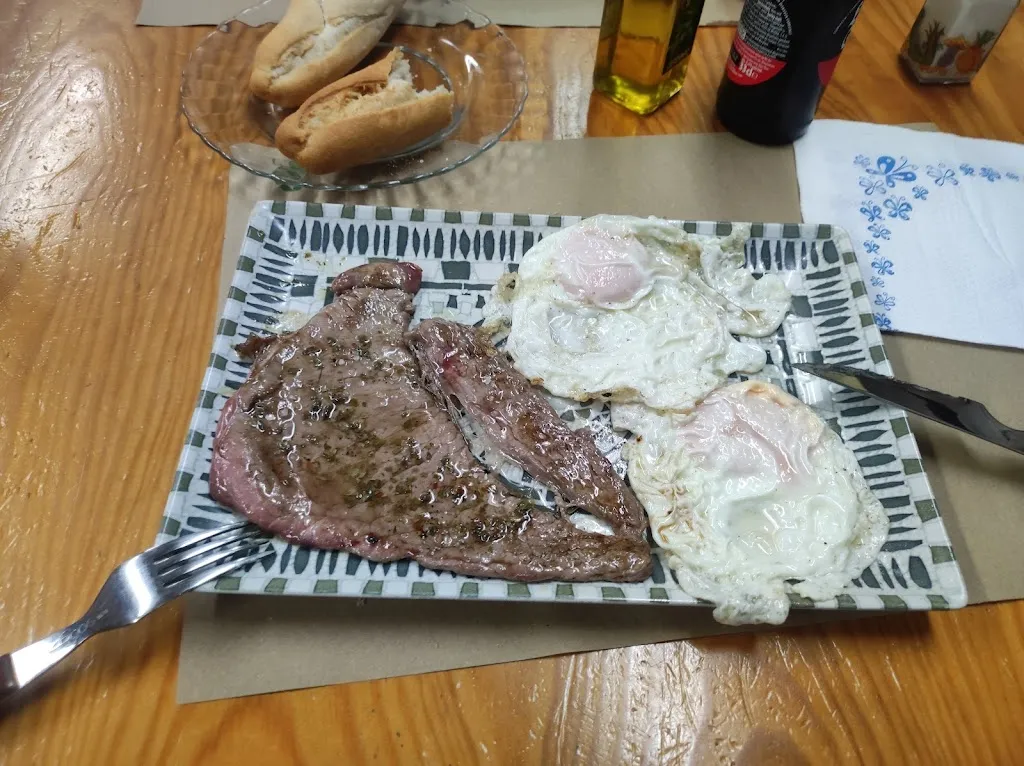 Andres Lagares Nisa_Mesón El Pesebre_Gilbuena_review