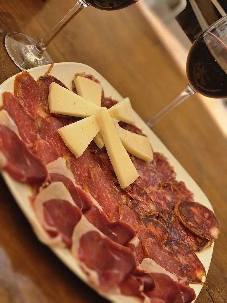 La Lonja de Guijuelo_Gilbuena_slider_image_3