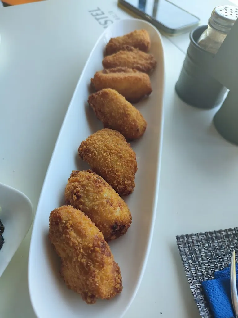 Javier adámez cidra_RESTAURANTE EL PUENTE_Gilbuena_review