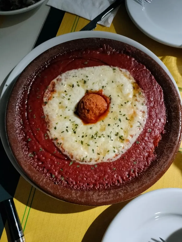 Héctor Belzunces_Mamakilla bar_Hoyocasero_review