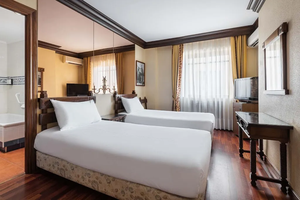 Crisol Conde Rodrigo_Hoyorredondo_slider_image_2