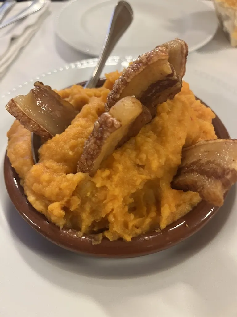 Tatiana Garcia Dillana_Restaurante Casa Lucio_Junciana_review