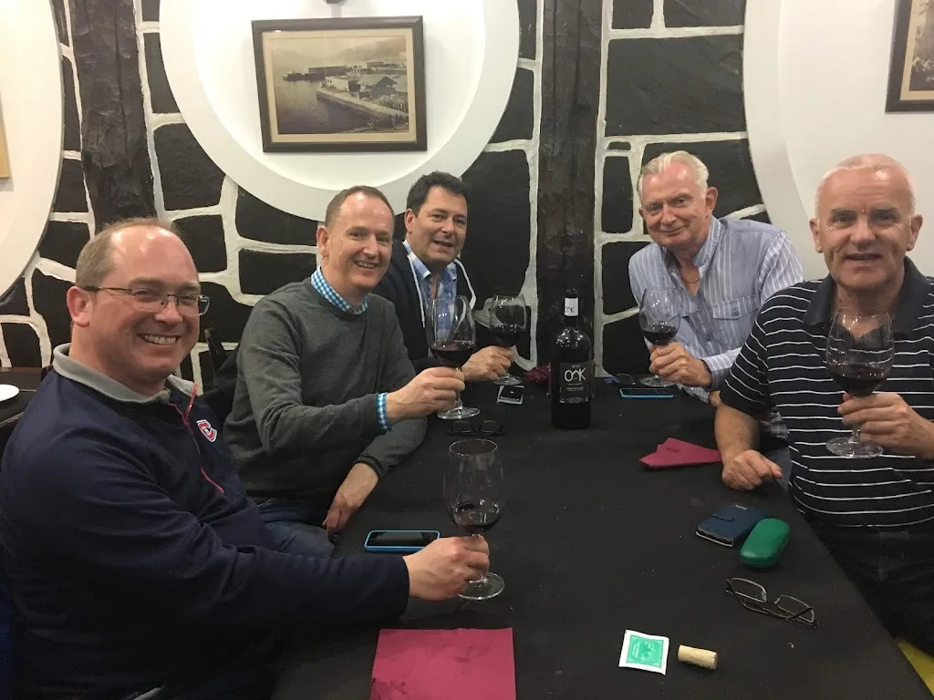 Paul Wallsworth_Mesón O´Carabel_Ferrol_review