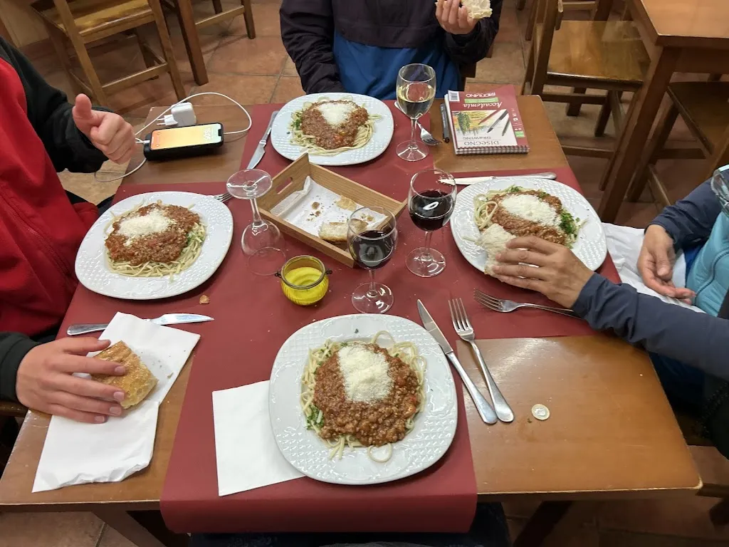 Daiane Rodrigues_Bar Restaurante Casa Manolo_Hornillo El_review