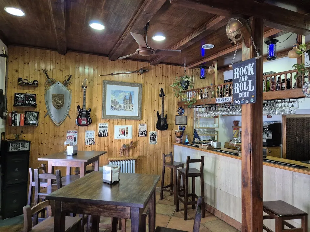 Bar Restaurante Casa Manolo_Hornillo El_slider_image_2