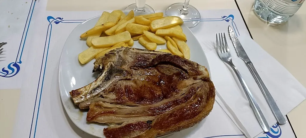 Sandra GGo_RESTAURANTE * Bar Asociación Cultural_Hornillo El_review