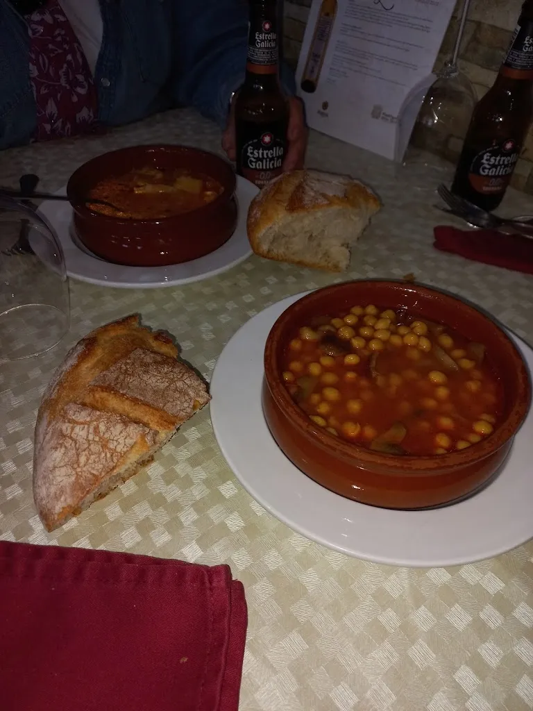 Menu_Bar EL VIVO COYA_Madrigal de las Altas Torres_image_4