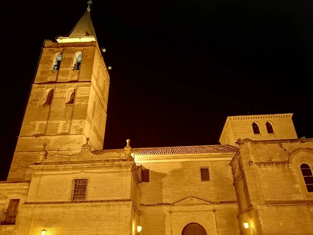 Los Ángeles_Madrigal de las Altas Torres_slider_image_3