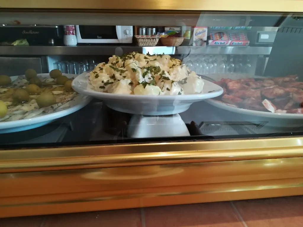 Menu_Café Bar Sito_Madrigal de las Altas Torres_immagine_5