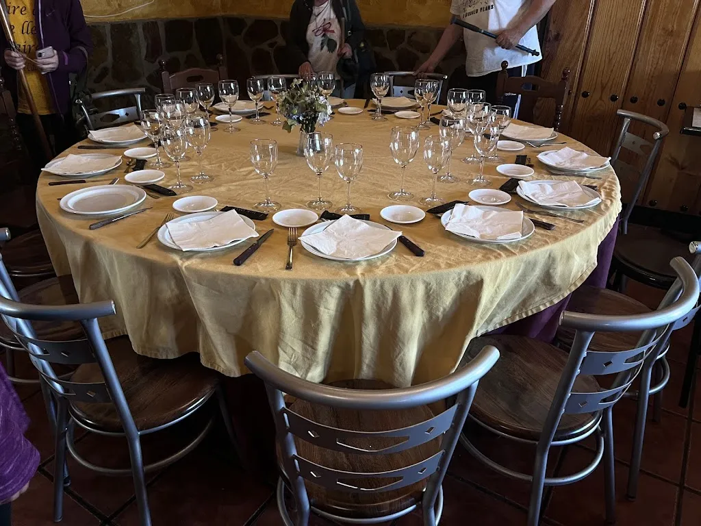 soledad guimera eguinoa_Bar Cielito Lindo_Mancera de Arriba_review