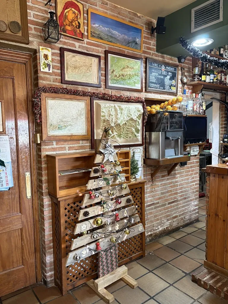 Mª Belén Trujillo Díaz_La Bodeguilla_Hoyos del Collado_Bewertung