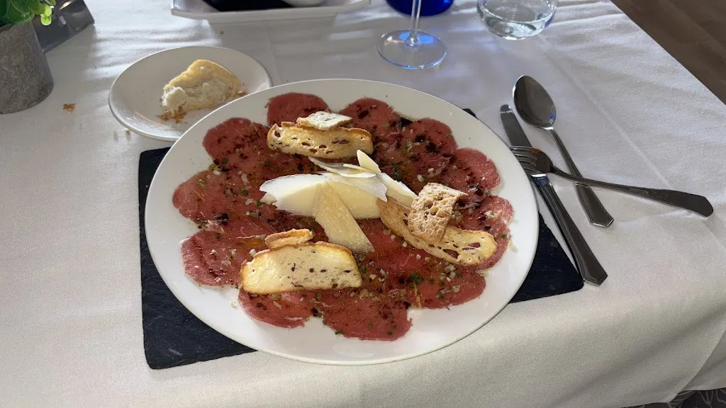 Jesus Bonilla_Restaurante de La Mira de Gredos_Hoyos del Collado_recensione