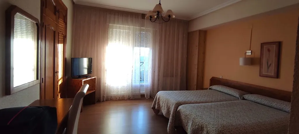 Hotel JJ_Hoyos del Collado_slider_image_3