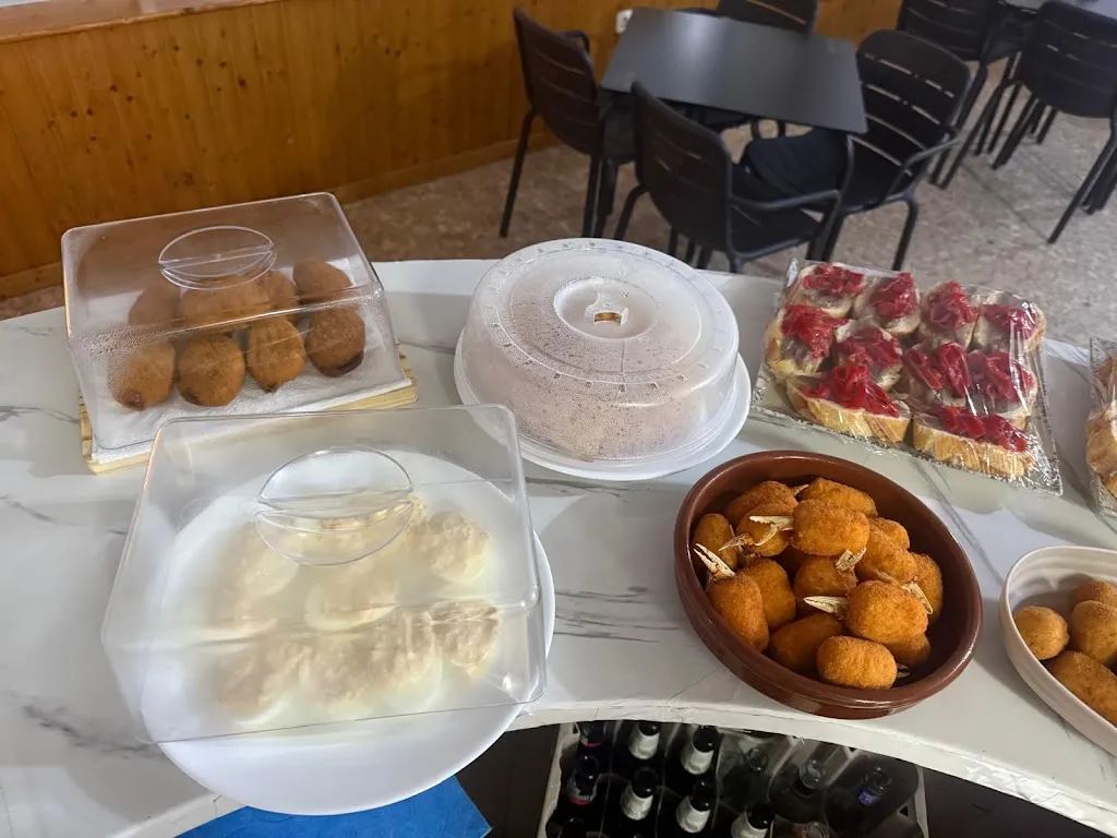 Restaurante Bar Sindical_Mingorría_slider_image_3