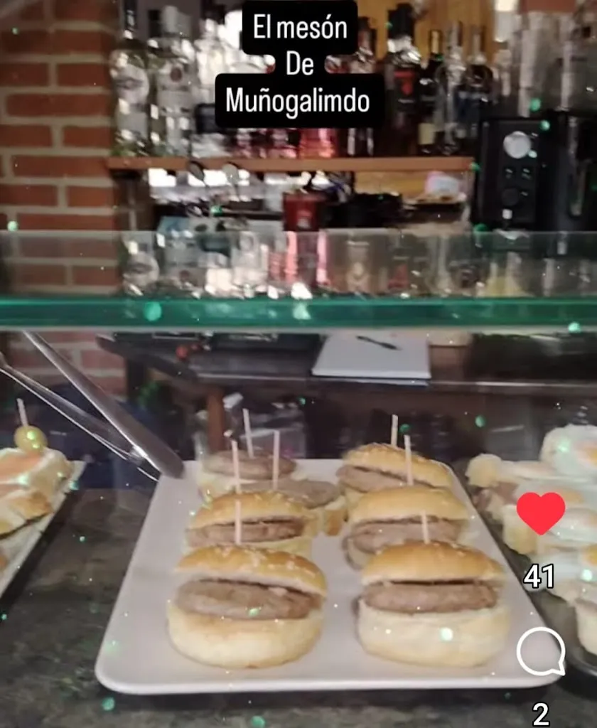 Emilio pérez_Bar El Mesón_Muñogalindo_recensione