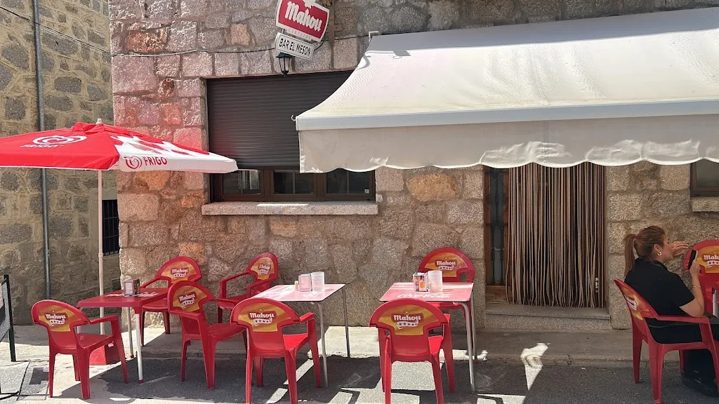 Bar El Mesón_Muñogalindo_slider_image_1