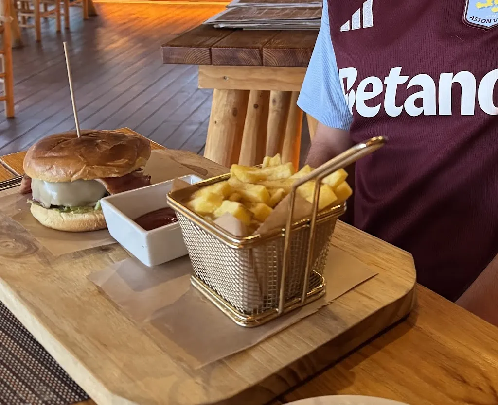 Aleksandra Gross_Botavara Mijares_Mijares_recensione