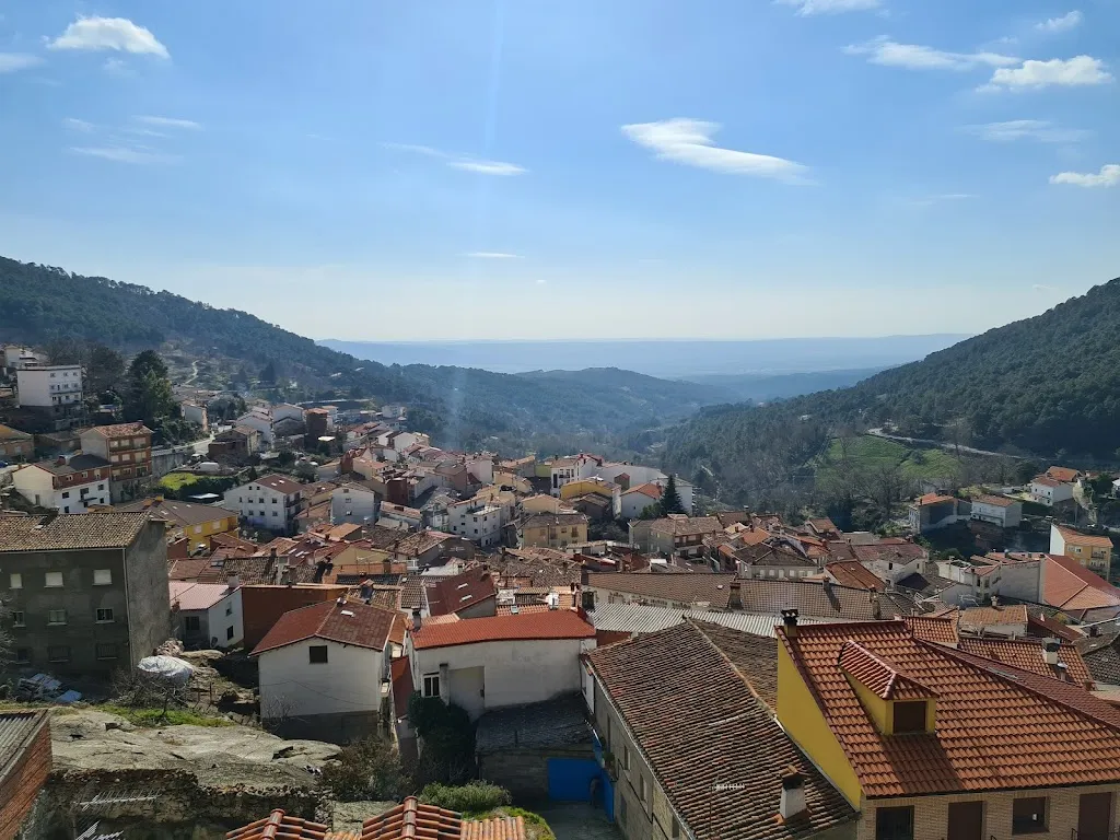 Bar Carlos_Mijares_slider_image_3