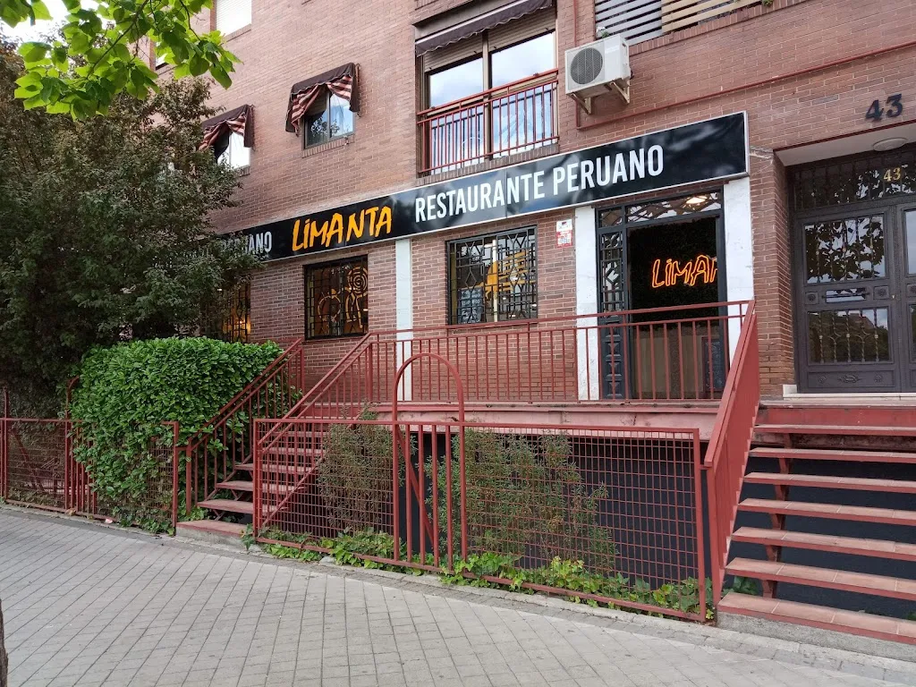 Limanta Vallecas Restaurante Peruano_Muñico_slider_image_1