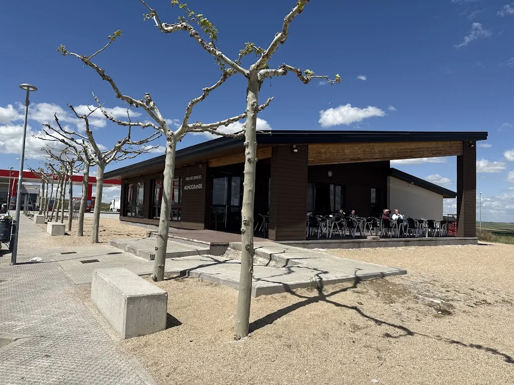 Restaurante La Parada M&M_Muñogrande_slider_image_3