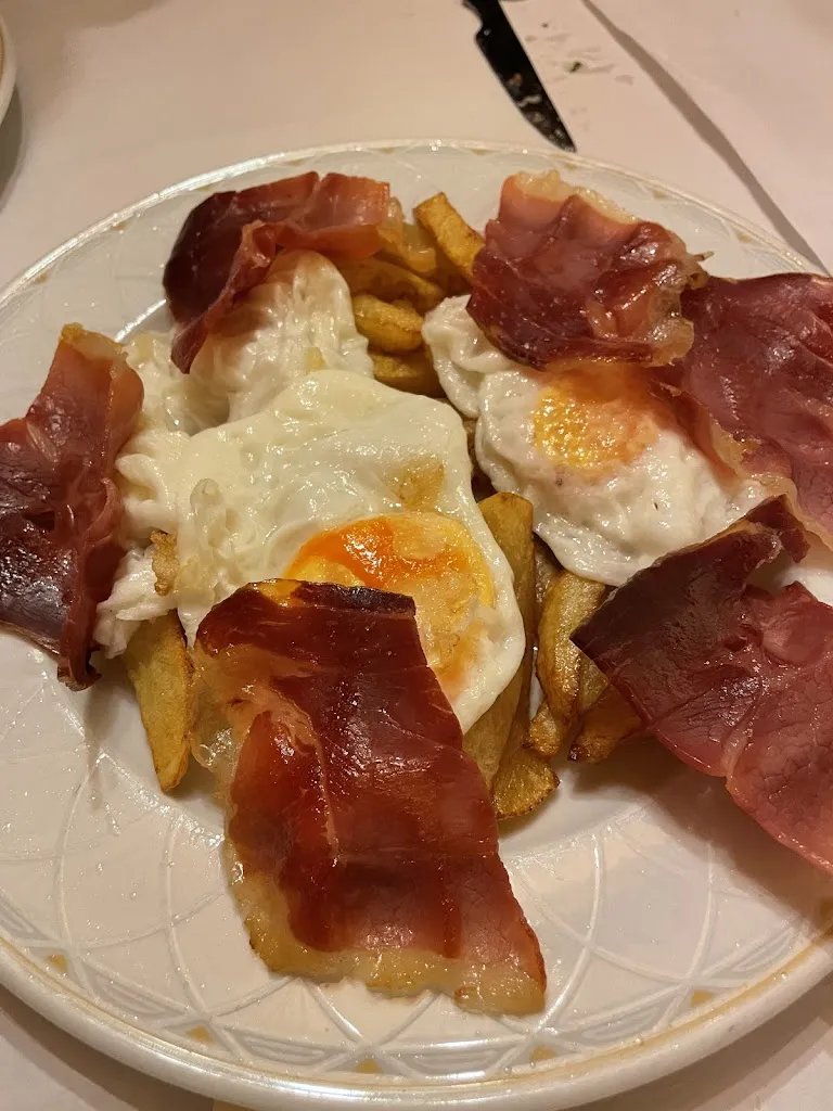 Maria Sanchez_Bar Restaurante Florentino_Narrillos del Rebollar_review