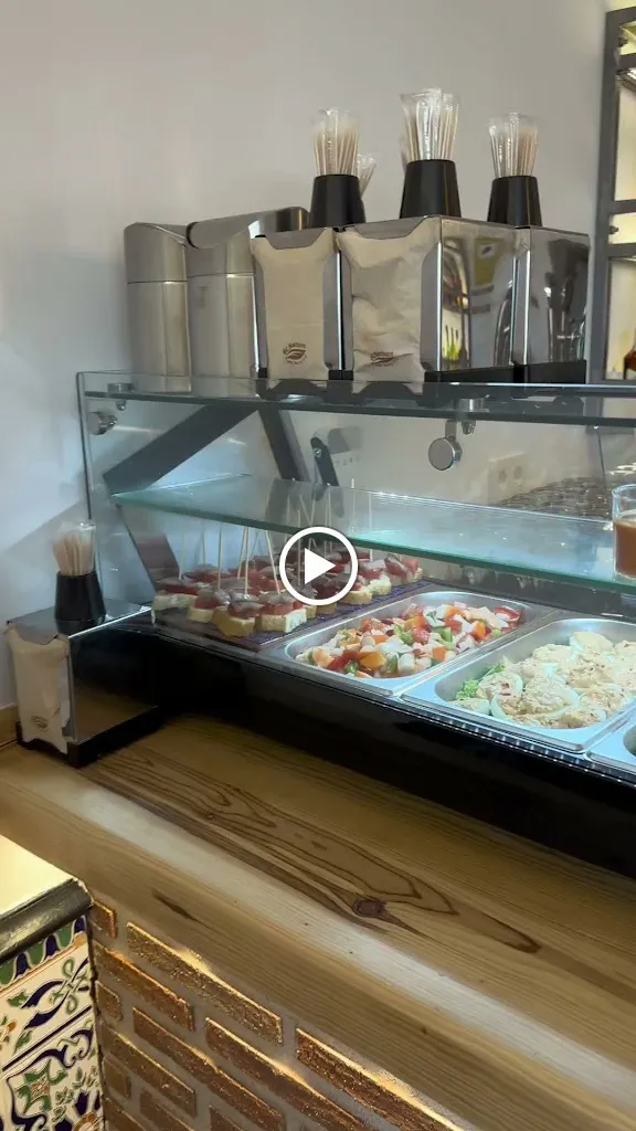 EL MESÓN - GASTROBAR_Muñotello_slider_image_2