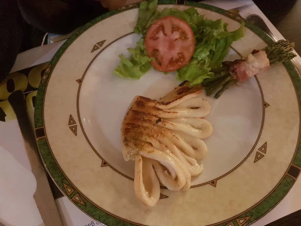 Menu_Hotel Restaurante El Pentagono_Muñotello_image_9