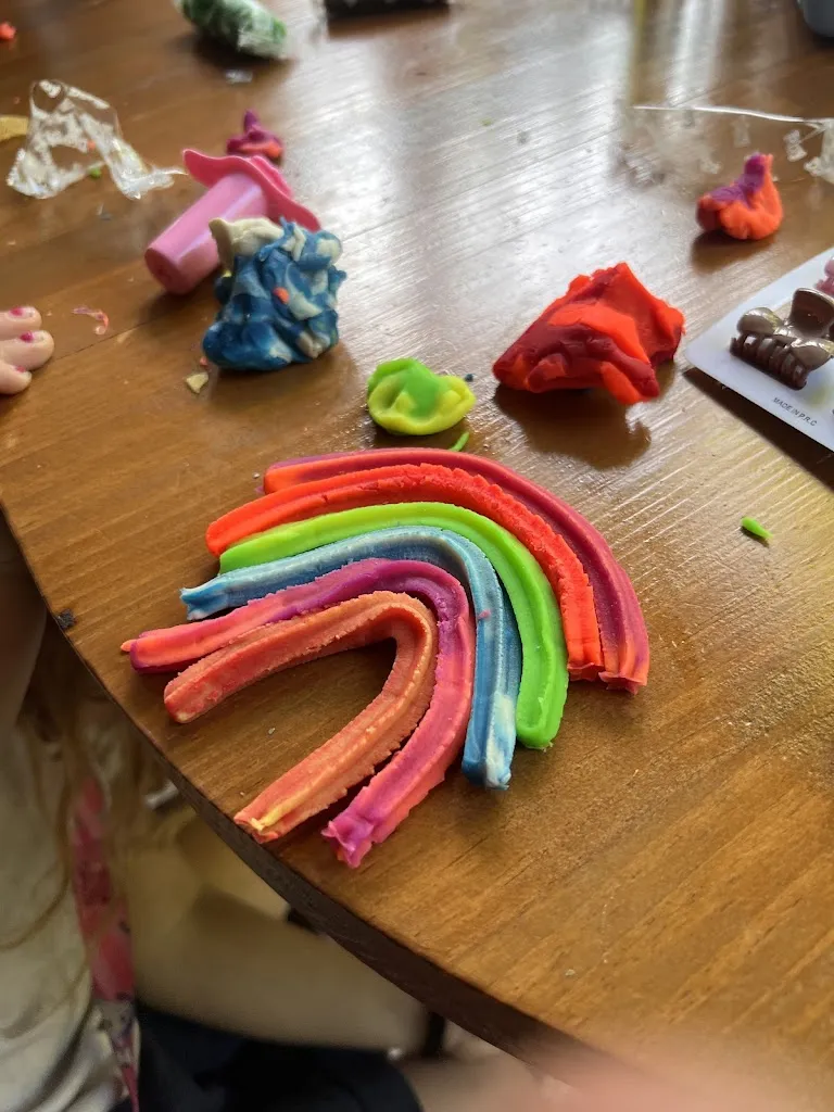 Ryan Harriston_Nuna_Muñana_review