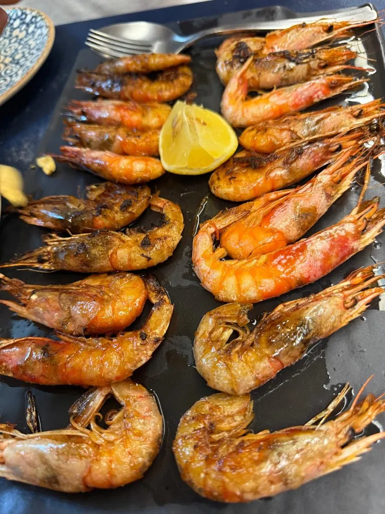 J L. L_O Escudo Tierra y Mar Braseria_Ferrol_review