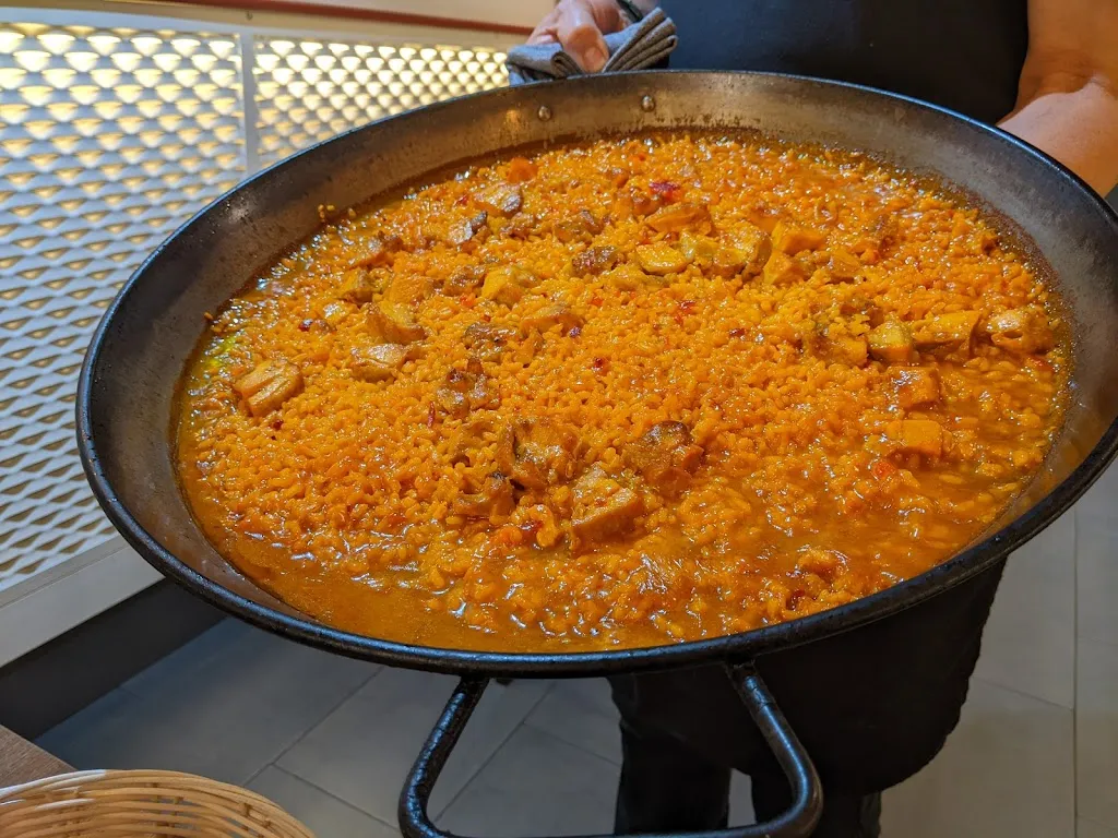 Brian Kelly _El Pentágono_Muñana_review