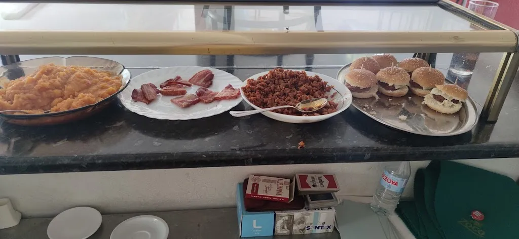 Bar El Garaje_Narrillos del Álamo_slider_image_2