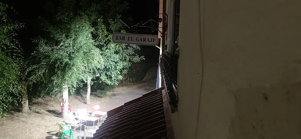 Bar El Garaje_Narrillos del Álamo_slider_image_3