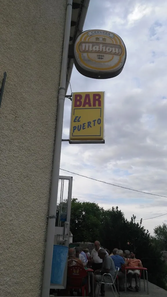 Bar El Puerto_Narros del Puerto_slider_image_3