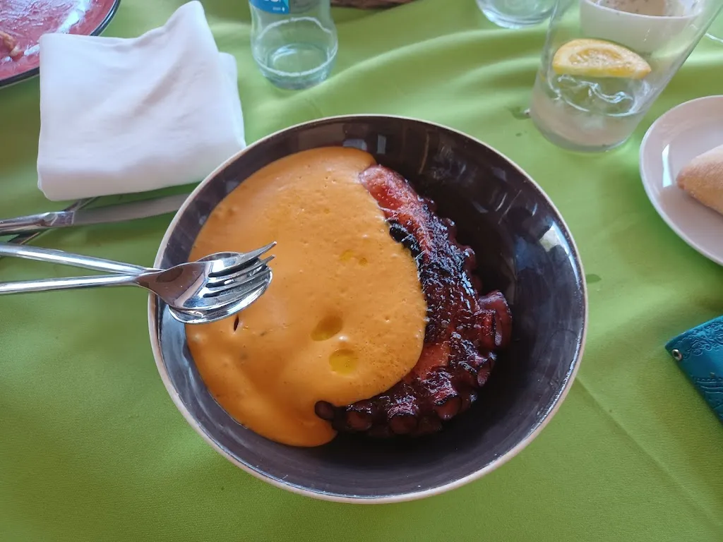 Menu_Restaurante/bar La Escuela_Narros del Puerto_image_8