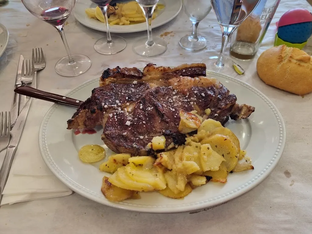 LA PINEDA Hostal - Restaurante_Nava del Barco_slider_image_2