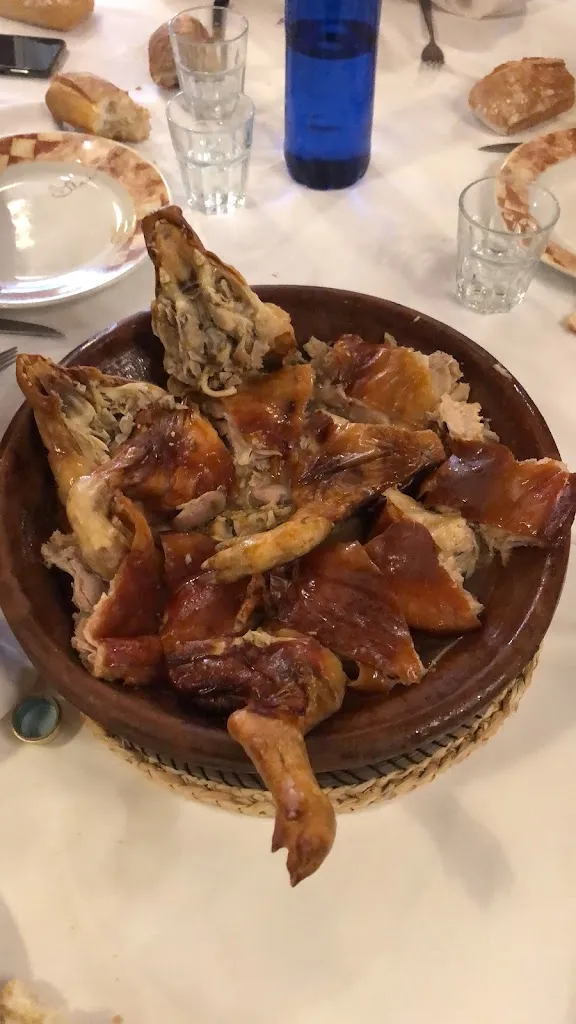 Sunny Greenfinn_Asador Museo Siboney_Nava de Arévalo_review