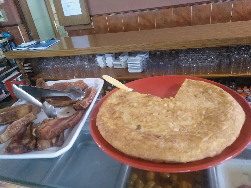 Jorge Martin_Bar Sanchez_Nava de Arévalo_review