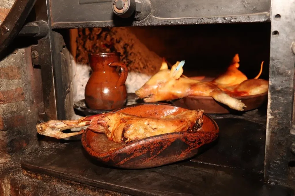 Asador Casa Felipe_Nava de Arévalo_slider_image_2