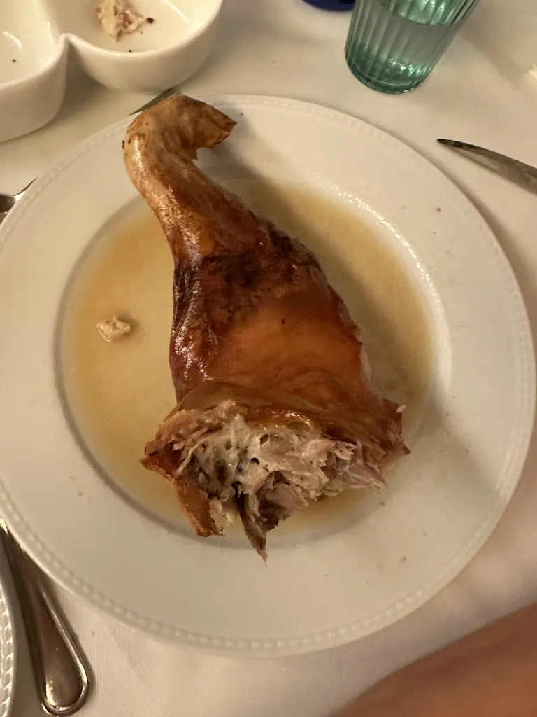 Natalia Soriano Ramirez_Restaurante Los Cinco Linajes_Nava de Arévalo_review