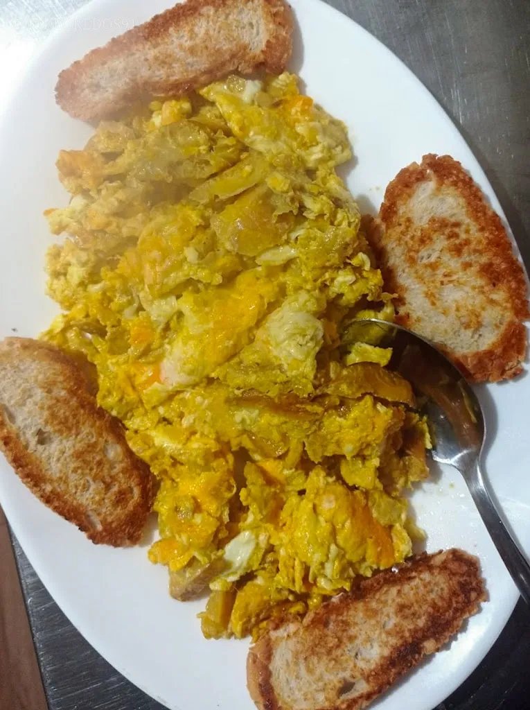 Menu_Bar Tal Sitio_Navalonguilla_image_8