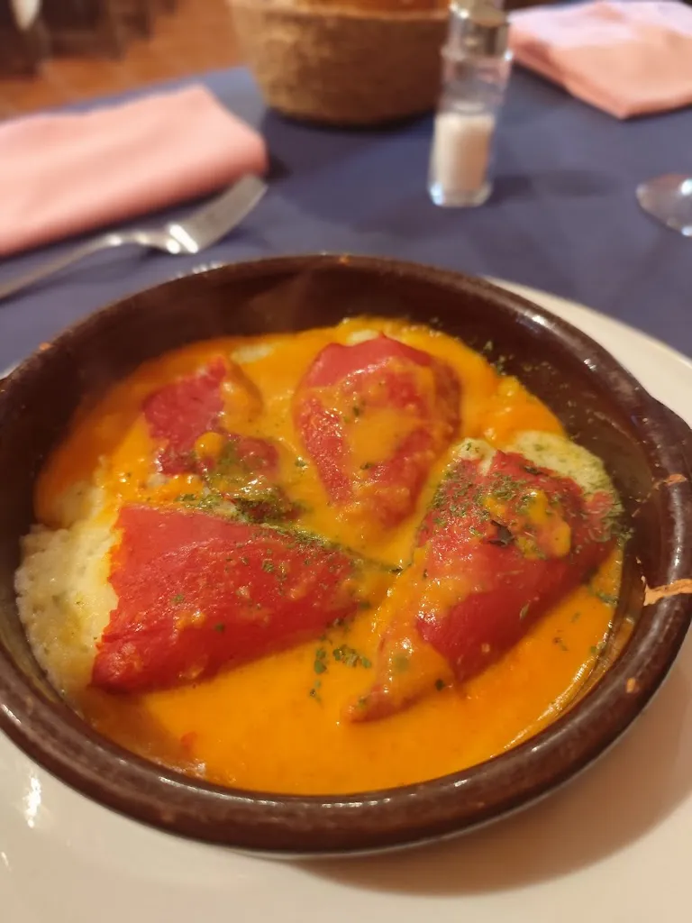 Pablo Ortiz_MESON RESTAURANTE RUTA DE GREDOS_Navaquesera_review