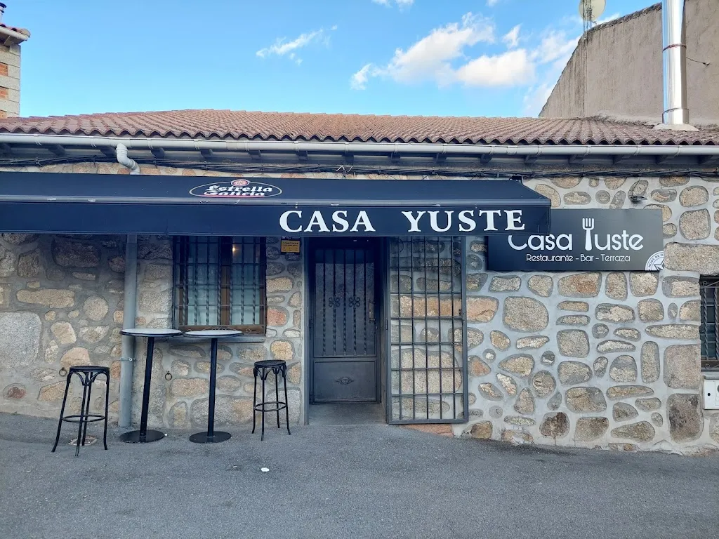 Restaurante Casa Yuste_Navalperal de Pinares_slider_image_3