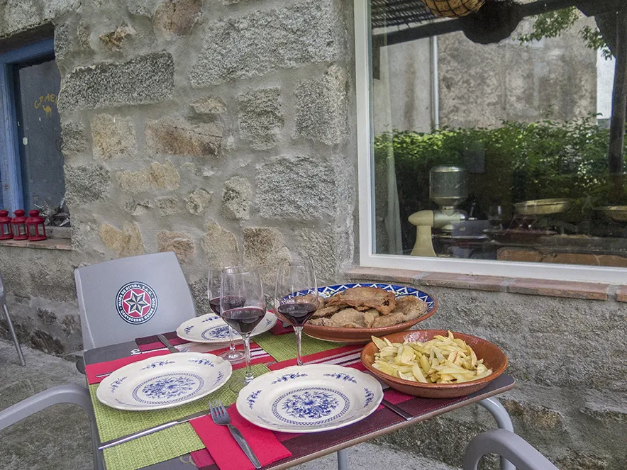 Menu_PATIO · Taberna · Terraza Jardín_Navalperal de Pinares_image_6