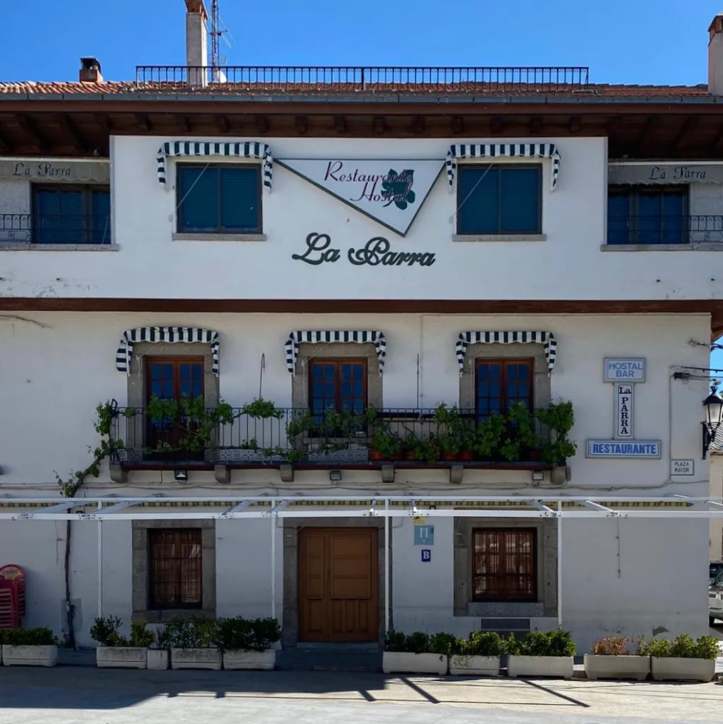 Bar restaurante hostal La Parra ristorante a Navalperal de Pinares