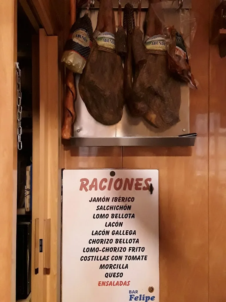 Menu_Mesón de Felipe_Navalperal de Pinares_image_1